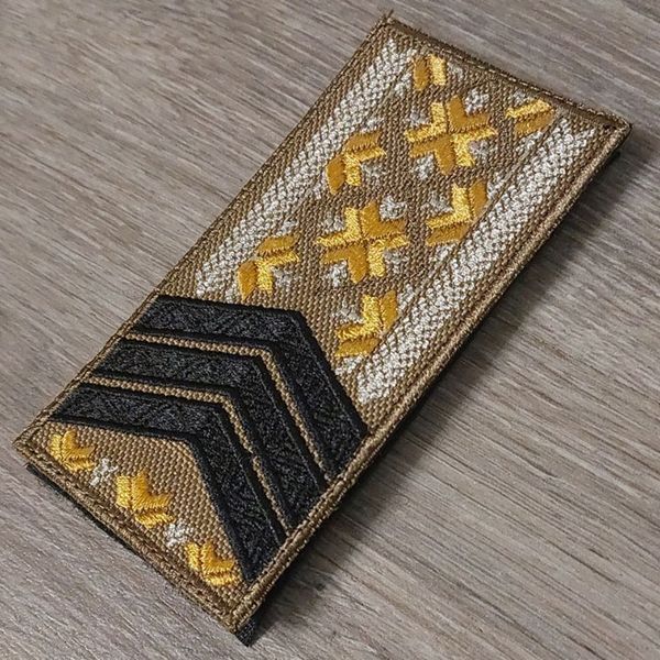 Шеврон Пагон сержанта ВСУ - вышиванка койот 12.1316 &mdash; шеврон на липучці від VILNI