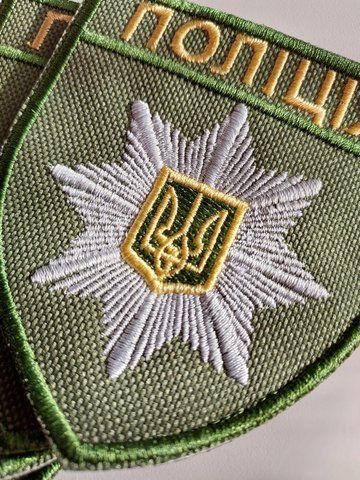 Шеврон Полиция Зеленый Цветной 12.202 &mdash; шеврон на липучці від VILNI